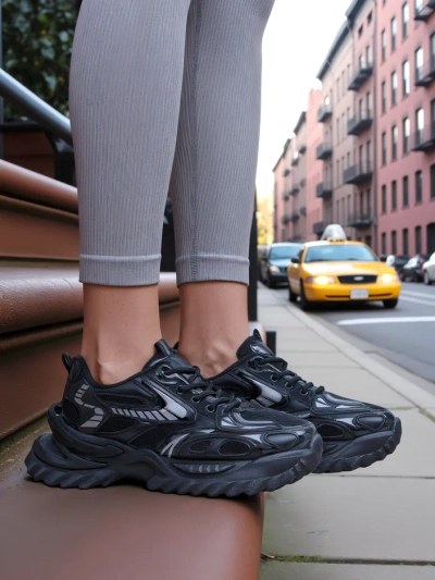 Royalfashion Damen Lack-Sneaker Leysi