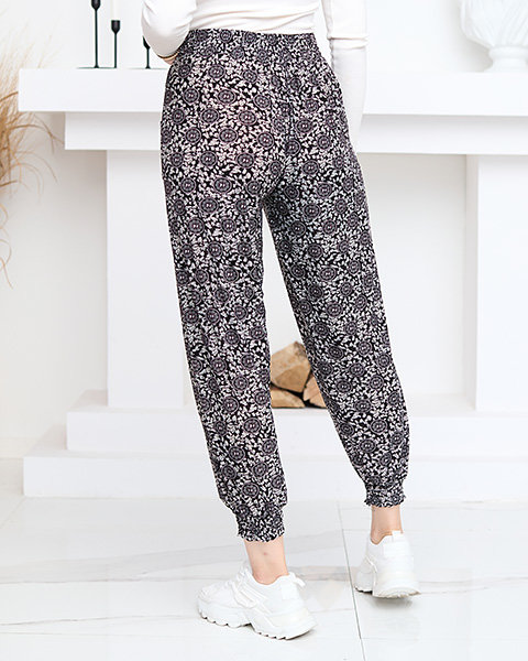 Чорно-білі жіночі штани PLUS SIZE з малюнком - Одяг