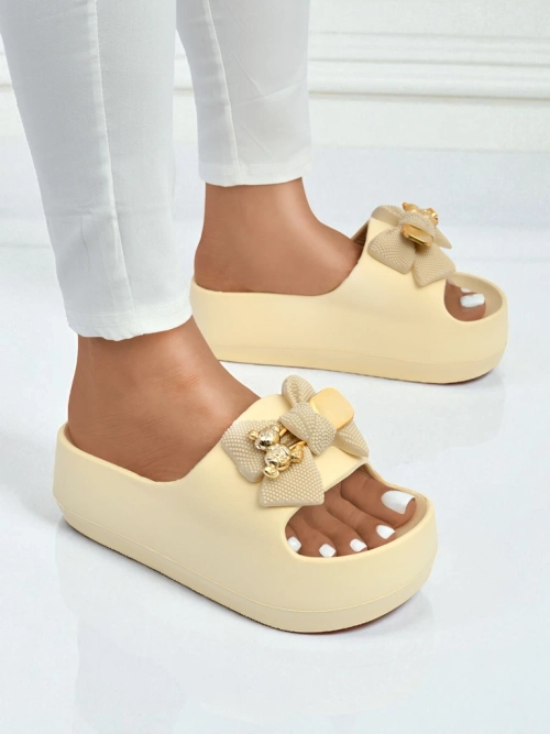 Royalfashion Жіночі гумові в’єтнамки з декоративним бантом Alday