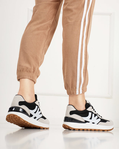 Schwarze Damenturnschuhe mit grauen Narisa-Einsätzen - Schuhe