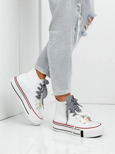 Damen Callista Bianca Sneakers – weiße, modische Flats mit dekorativen Perlen