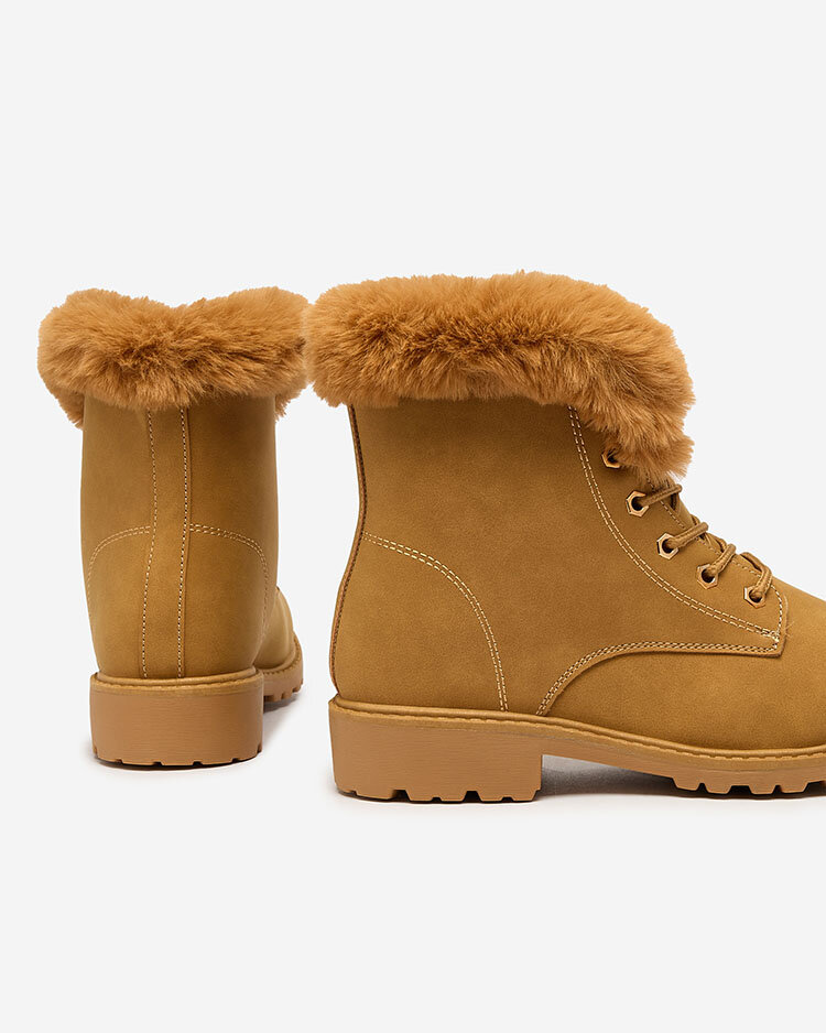 Royalfashion Klassische Damenstiefel a'la trappers in camel Dotsacia Farbe