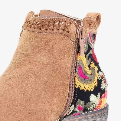 OUTLET Braune Damenstiefel mit dekorativer Hastieli-Stickerei - Schuhe