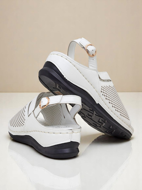 Royalfashion Жіночі сандалі на низькій танкетці Mira