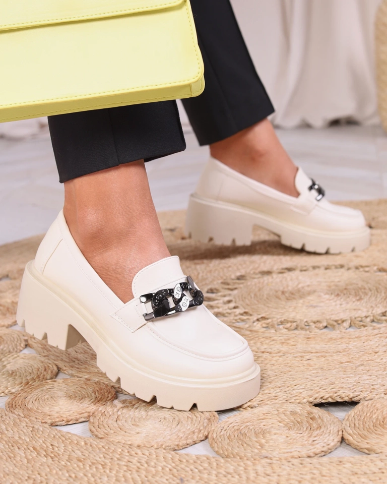 OUTLET Damen Mokassins in Creme Farbe Lopolla- Footwear