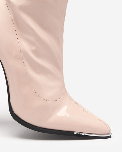 Beige lackierte Damenstiefel am Rekifa-Pfosten - Schuhe