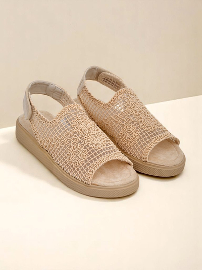 Royalfashion Damen-Sandalen mit Lochmuster und Levay-Obermaterial