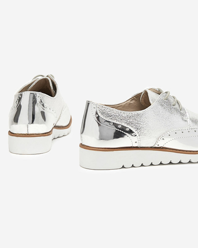 Silberne Damenschuhe mit glitzernden silbernen Retinis-Einsätzen - Schuhe