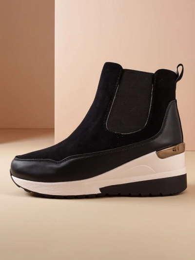 Royalfashion Damen Stiefeletten auf einem versteckten Keil Zafico