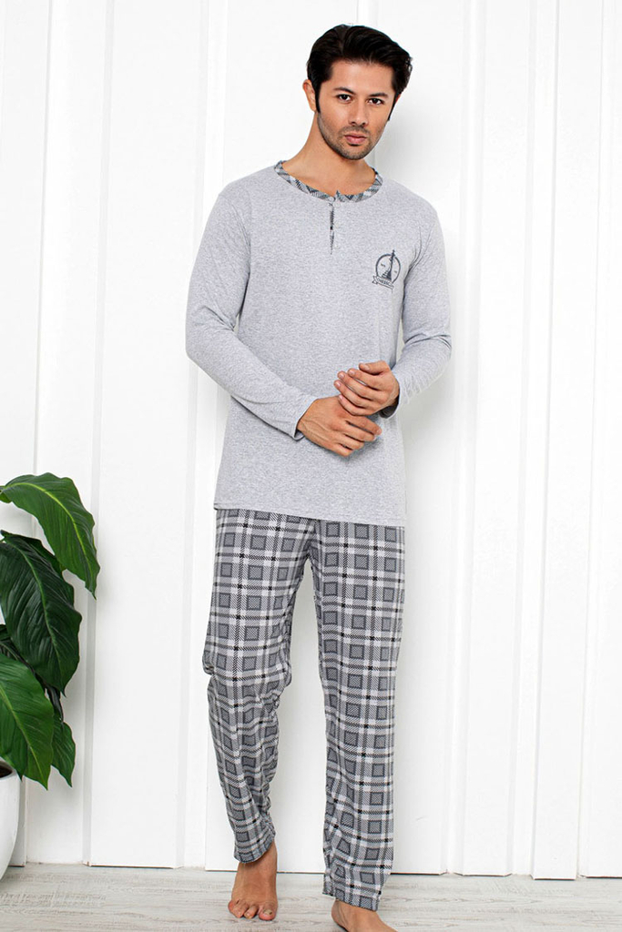 Royalfashion Hellgrauer Herrenschlafanzug mit karierter Hose