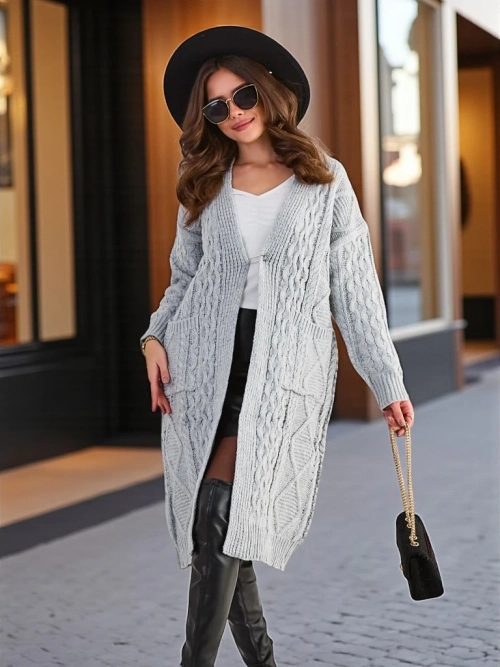 Рояльфешн Жіночий в'язаний пончо-светр