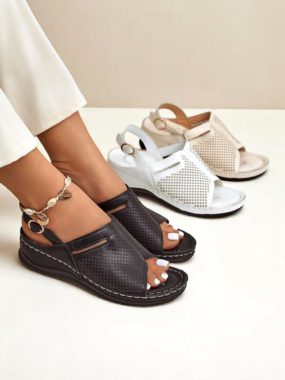 Royalfashion Damen Sandalen mit niedrigem Keilabsatz Mira