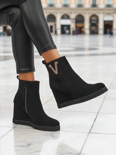 Royalfashion Nerias Damenstiefel auf Absätzen