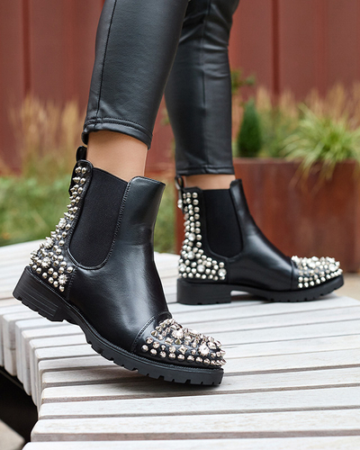 Damenstiefel mit Nieten in Schwarz Amerapi-Schuhe