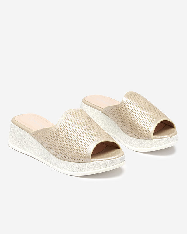 Lekisa goldene durchbrochene Keilpantoffeln für Damen mit Brokat - Schuhe