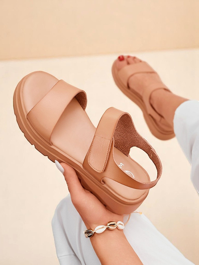 Royalfashion Damensandalen mit dickerer Sohle Otvanna