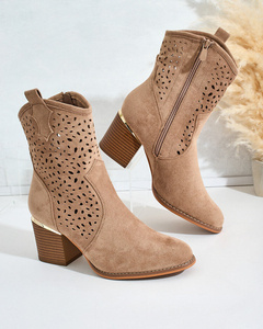 коричневий