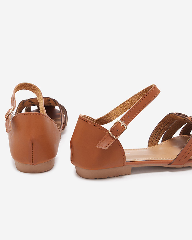 Durchbrochene Damen-Ballerinas mit seitlichem Ausschnitt in der Farbe camel Viholy Footwear