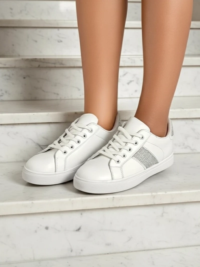 Luminosa Weiße Sneakers aus Öko-Leder