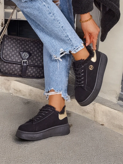 Жіночі кросівки Royalfashion з підкладкою Romii