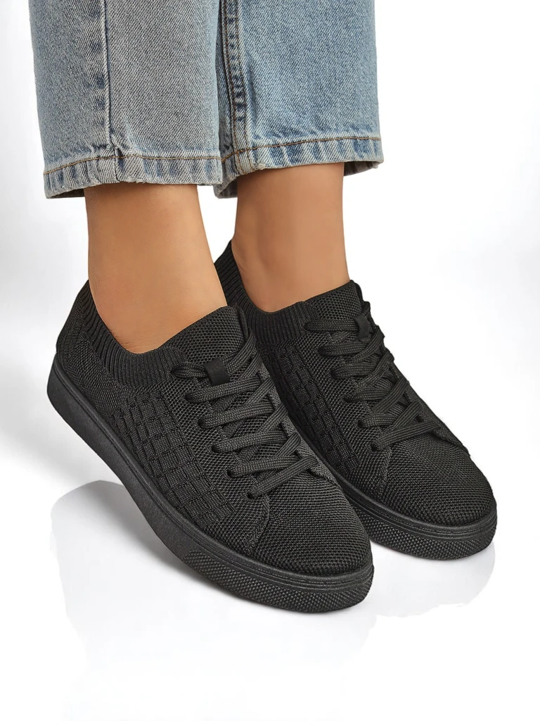 Royalfashion Demetra – schwarze Damen-Sneakers aus Stoff mit flacher Sohle