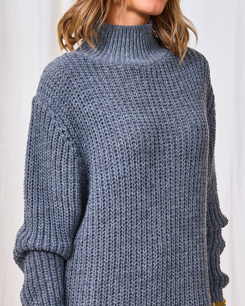 Royalfashion Темно-сіра жіноча сукня-светр з водолазкою