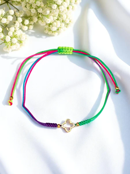 Damenarmband mit „Golden Tide“-Verzierung