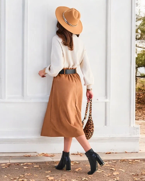 Жіноча міді-спідниця Royalfashion a' la замшева