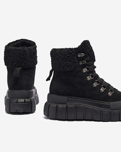 Schwarze Damenstiefel aus Öko-Wildleder mit Schafsfell Vetic - Footwear