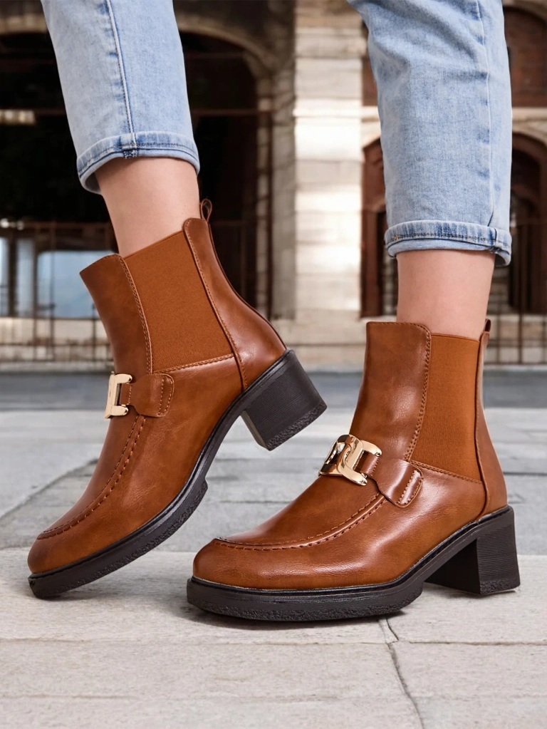 Royalfashion Damenstiefeletten mit niedrigen Absätzen Ewios