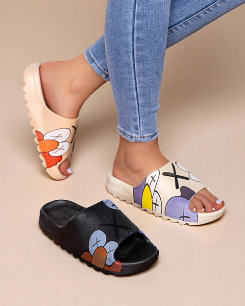 Світло бежеві жіночі резинові шльопанці з принтом Pfizz