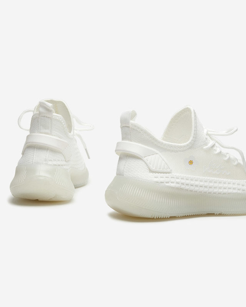 Білі жіночі кросівки Arinada