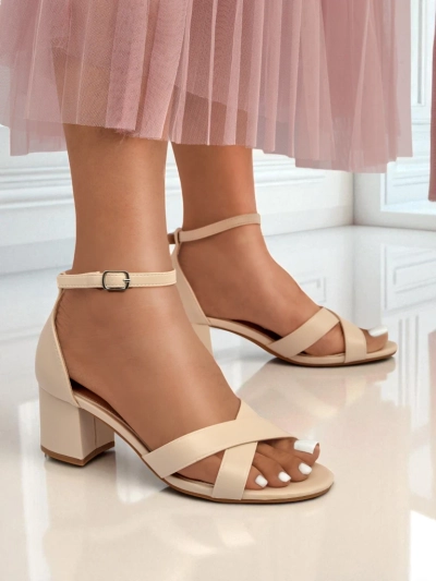 Royalfashion Damen-Sandalen mit niedrigem Blockabsatz Eleganza Strap