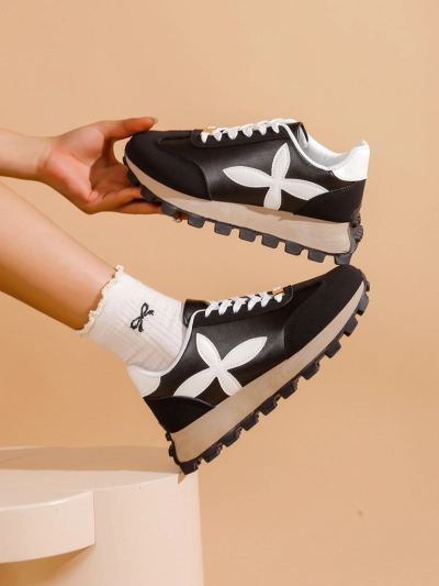 Royalfashion Damen Sportsneakers auf einer dickeren Sohle Aloqa
