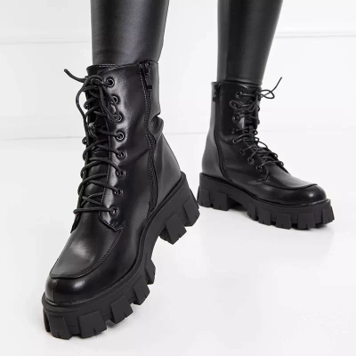 OUTLET Schwarze Damen-Taschen mit flachem Absatz Sinila - Schuhe