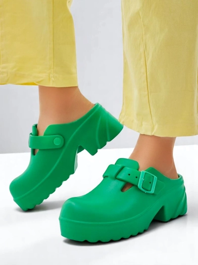 Royalfashion Жіночі гумові сандалі на підборах Voxones