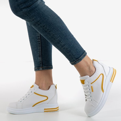Weiße und gelbe Damen-Sneakers mit Indoor-Keilabsatz Marcja - Footwear
