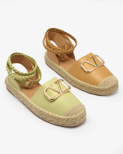 Royalfashion Damen Espadrilles mit Ornamenten in der Farbe camel Eterisa