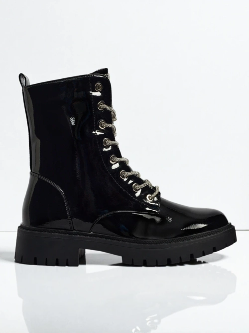 Лаковані шнуровані жіночі ботильйони Fjorra