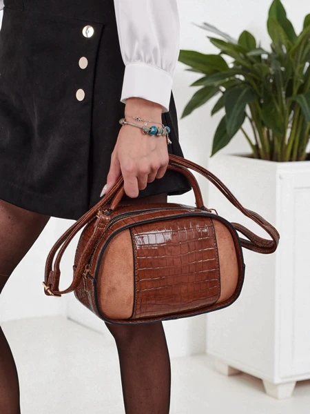 Kleine Damenhandtasche aus lackiertem Öko-Leder Lunar Space