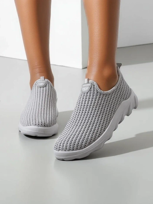 Royalfashion Жіночі спортивні туфлі на зав'язках Eraste