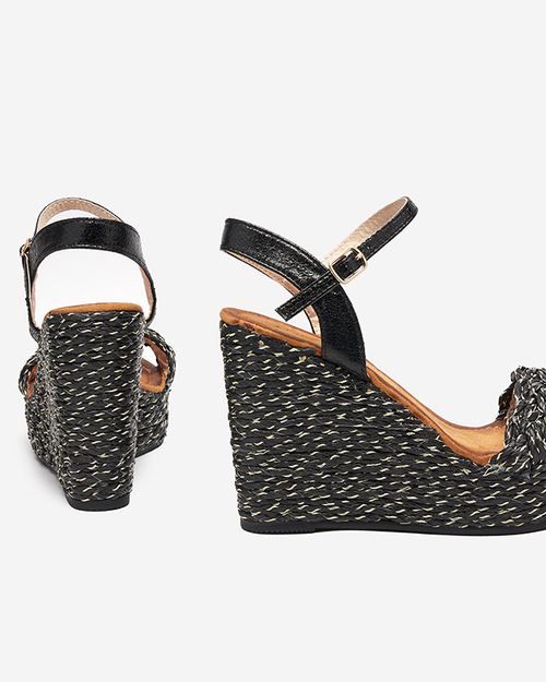 Жіночі чорні босоніжки із золотою ниткою на танкетці Carea-Shoes