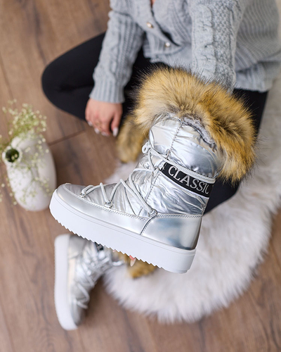 Royalfashion Silberne Schlupfstiefel a'la Schneestiefel für Damen Gomllo