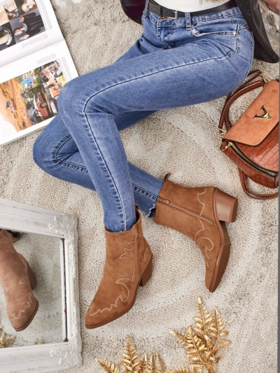 Velvet Ash Damen Cowboystiefel – mit Absatz