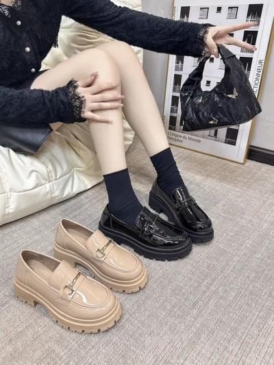 Royalfashion Damen Lackmokassins Afidale