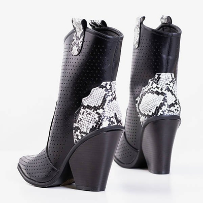 Schwarze durchbrochene Cowboystiefel mit Schlangenhautprägung Qiana - Schuhe