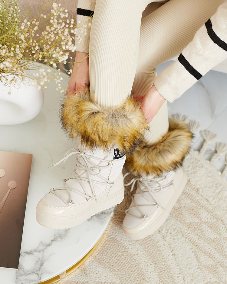 Royalfashion Schnürstiefel a'la Schneestiefel mit Pelz Heccti