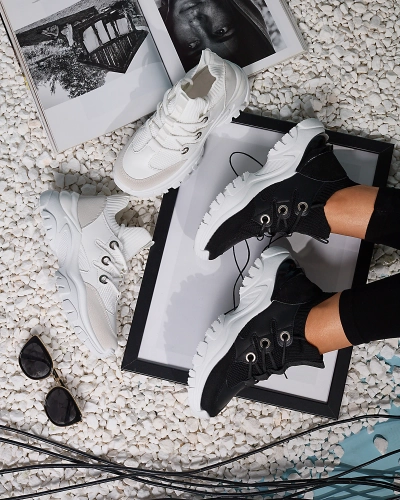 Жіночі спортивні кросівки біло-бежевого кольору Hasola- Footwear