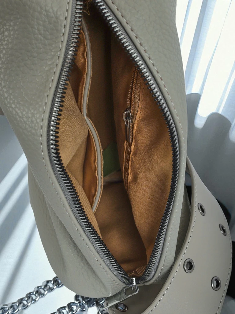 Royalfashion Kleine Damenhandtasche aus Öko-Leder Ivy Grace