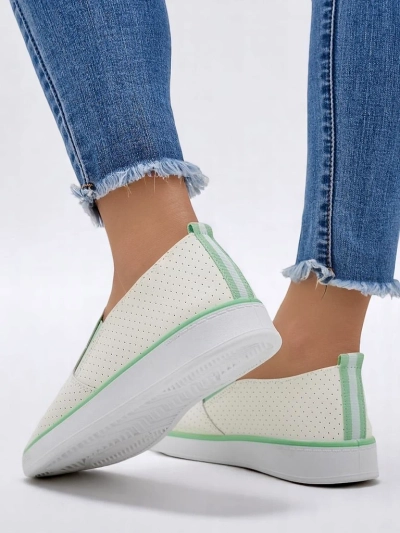 Royalfashion Damen perforierte Slipper Kassias